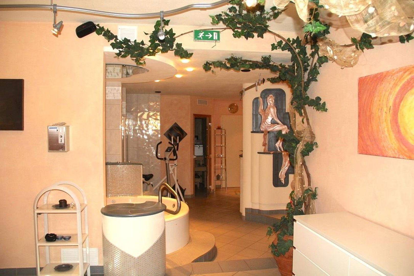 Wellnessbereich mit Sauna