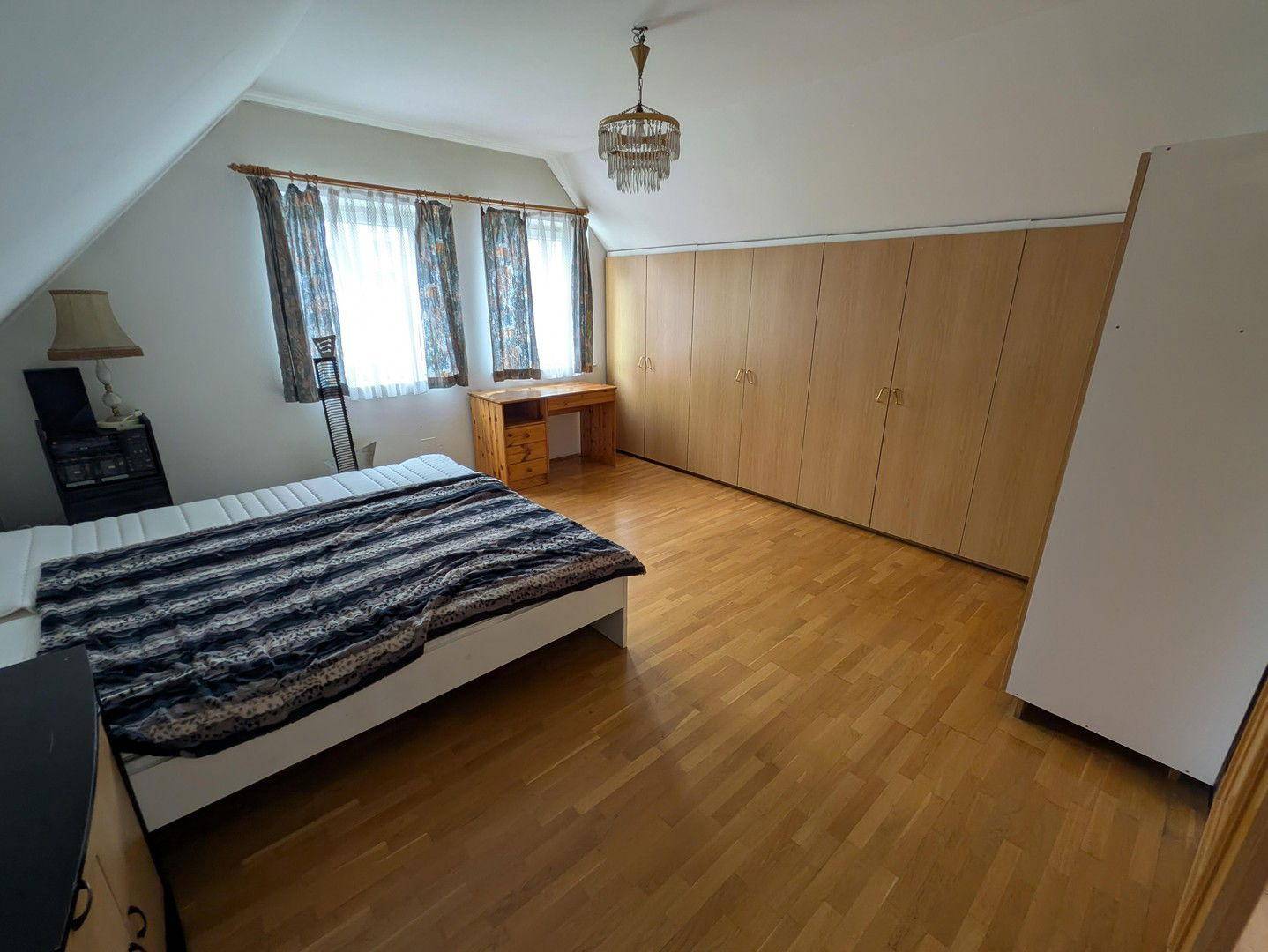 OG Schlafzimmer 2