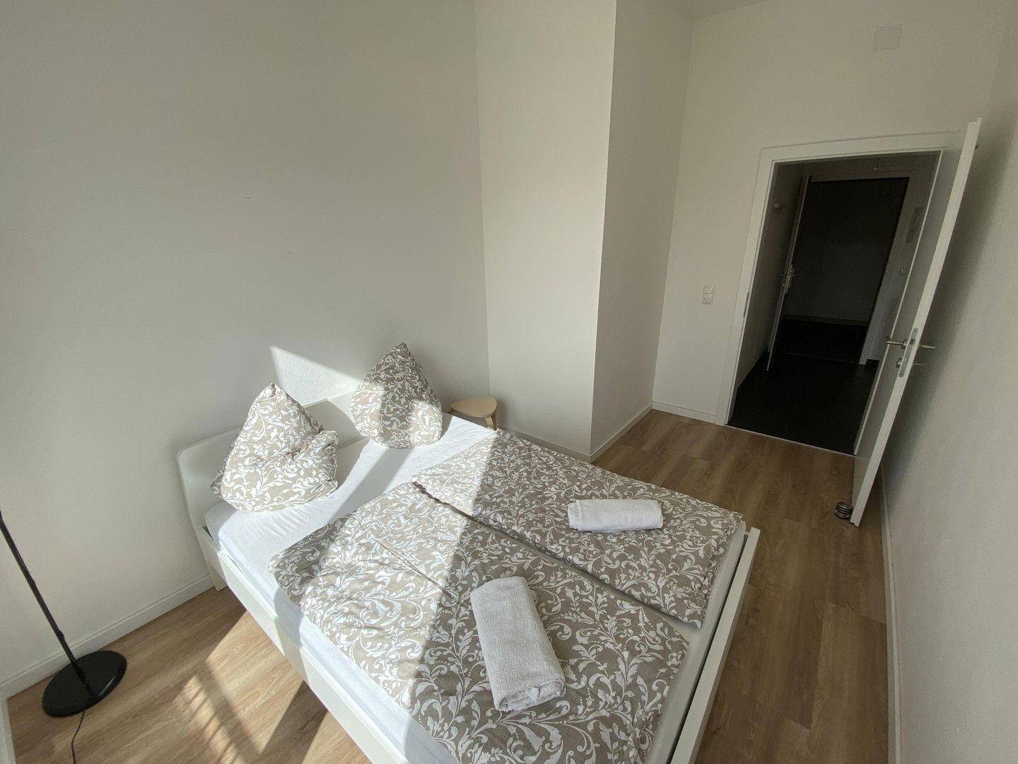 Schlafzimmer 2
