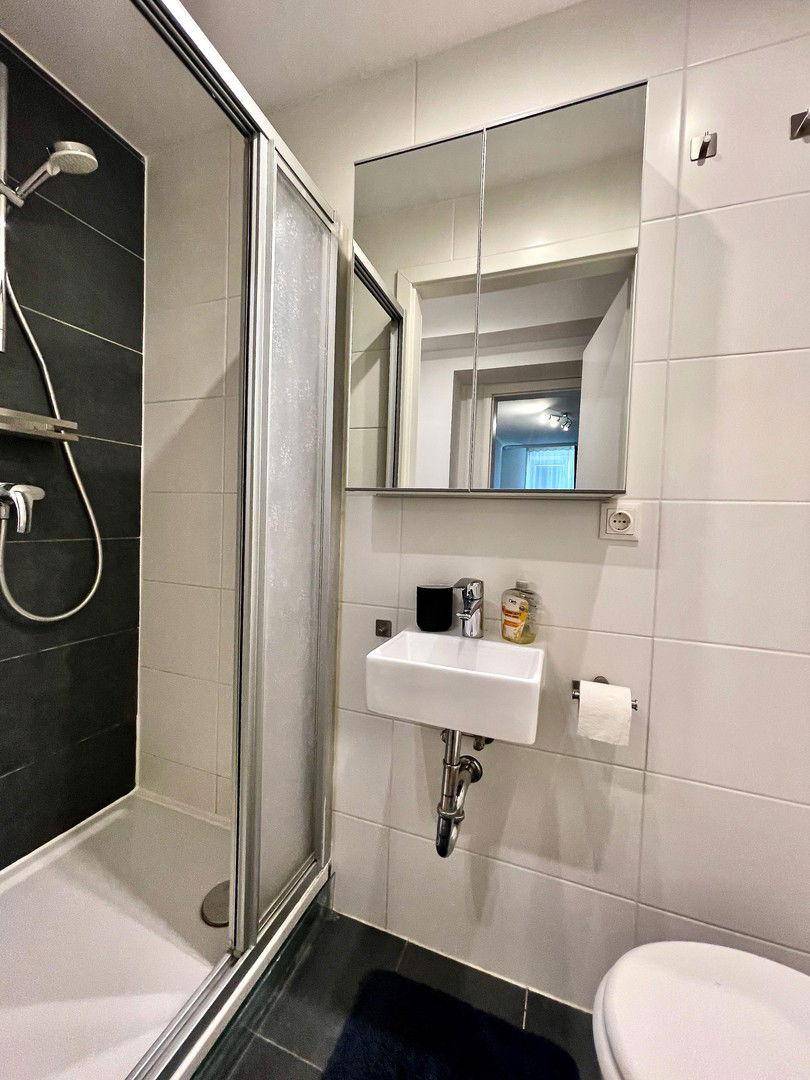 Bad 2 mit Dusche