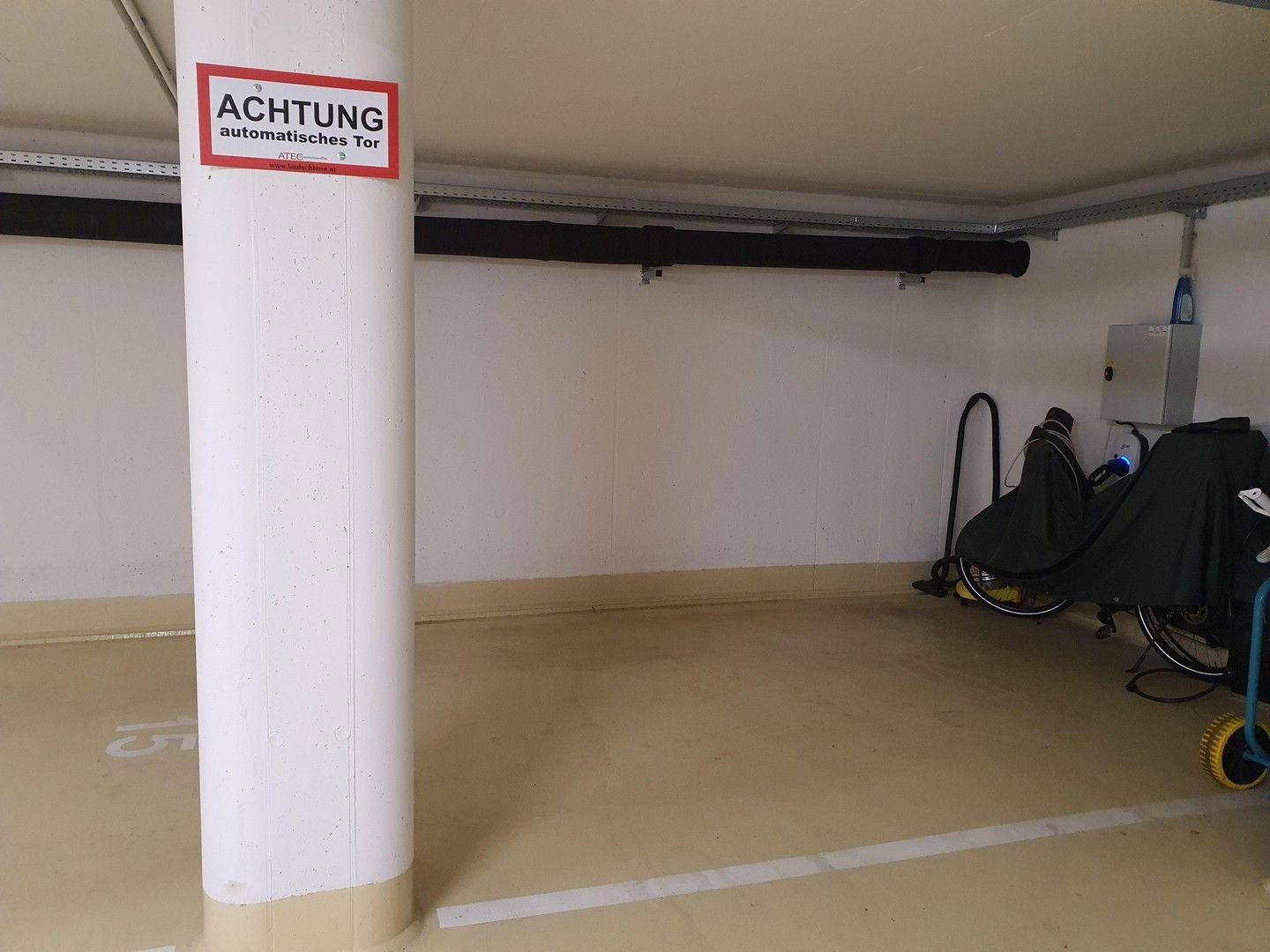 Tiefgaragenstellplatz
