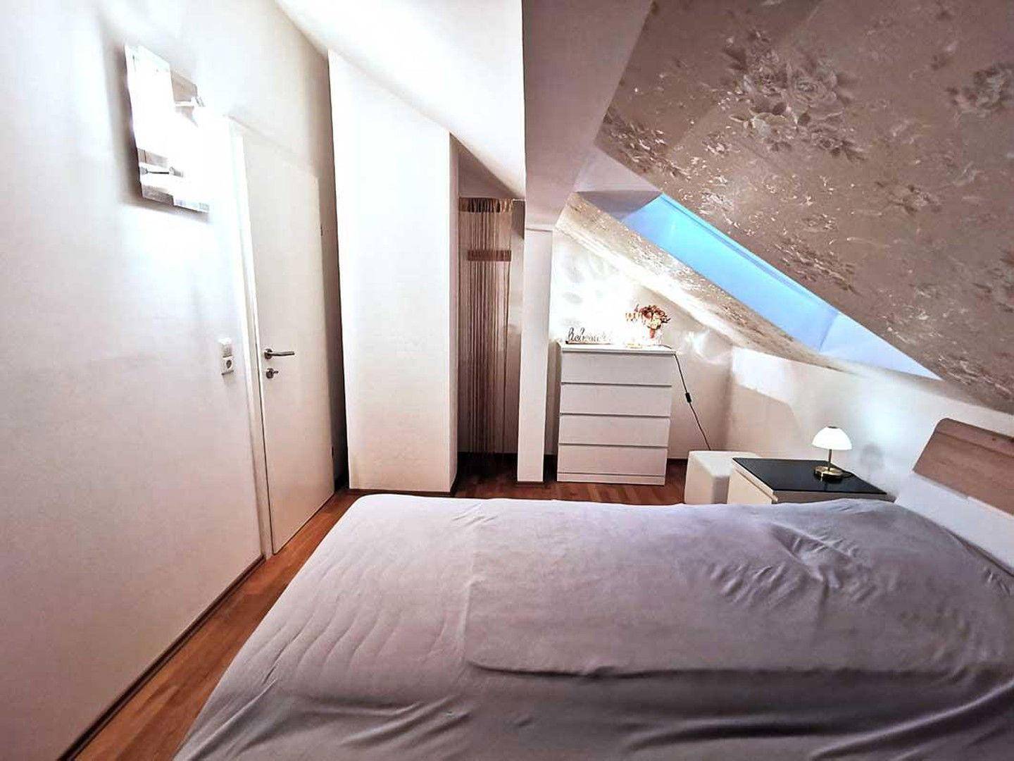 Schlafzimmer im OG