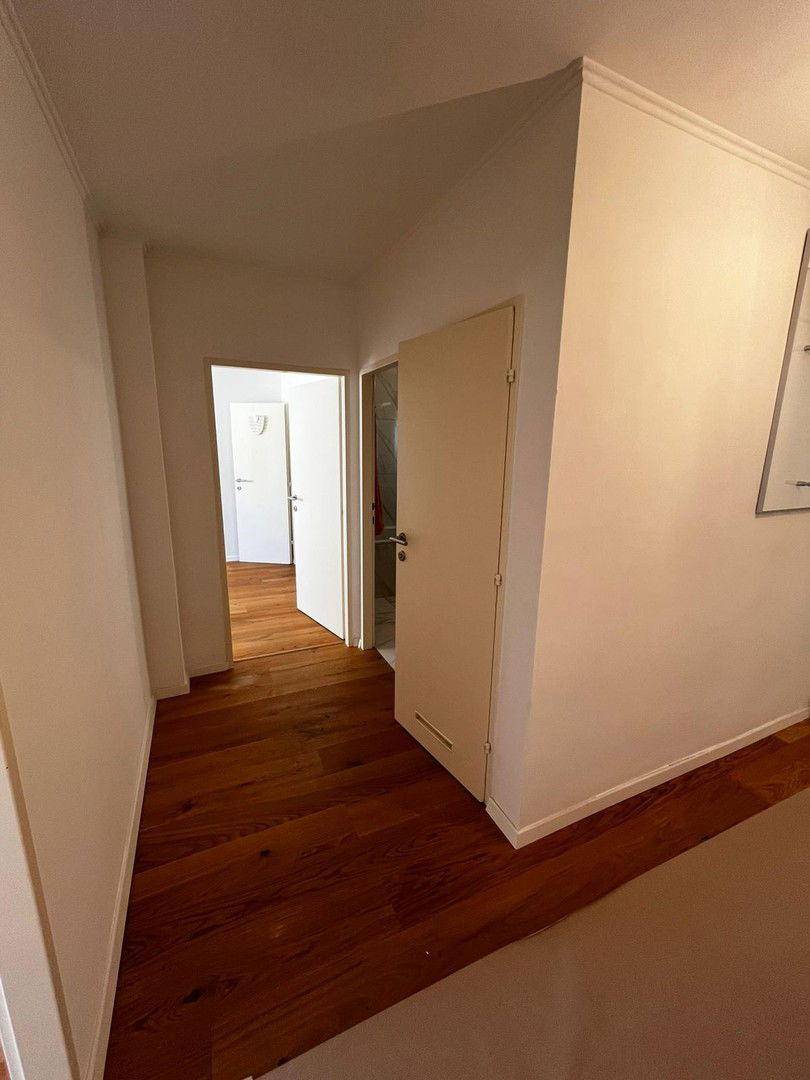 Gang Richtung Schlafzimmer/Bad