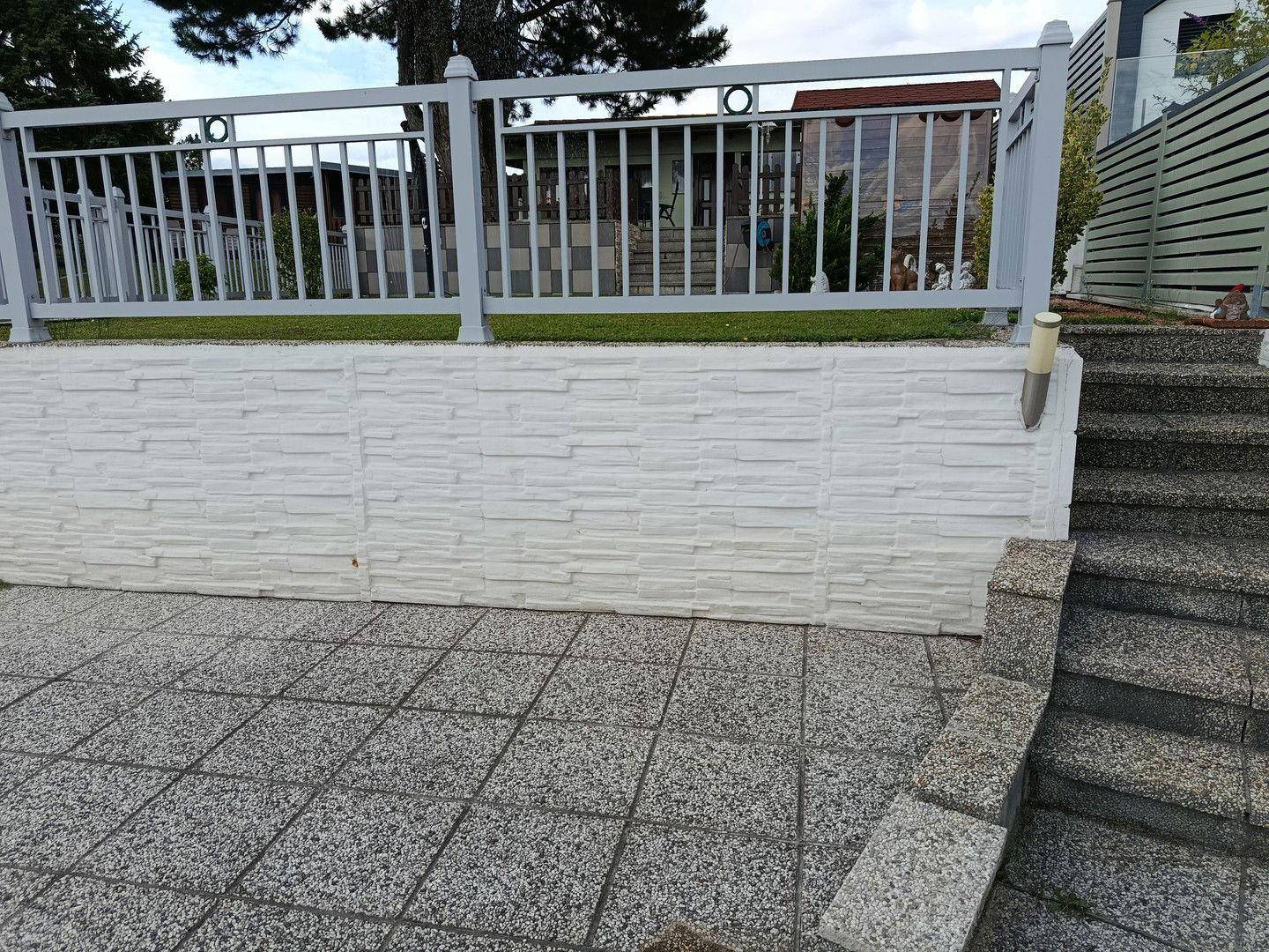 Untere Ebene - Seeterrasse