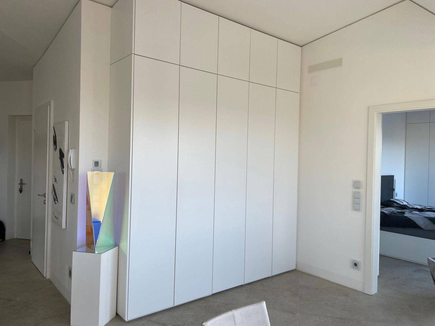 Esszimmer Raumhohe Schränke