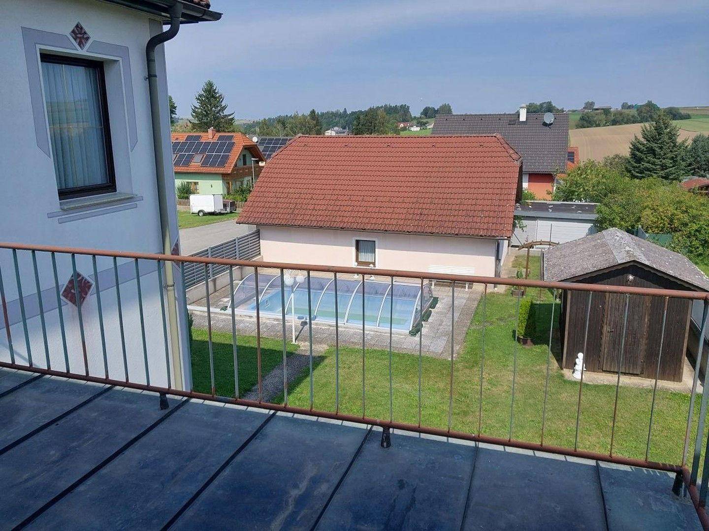 Balkon OG (Richtung Garten)