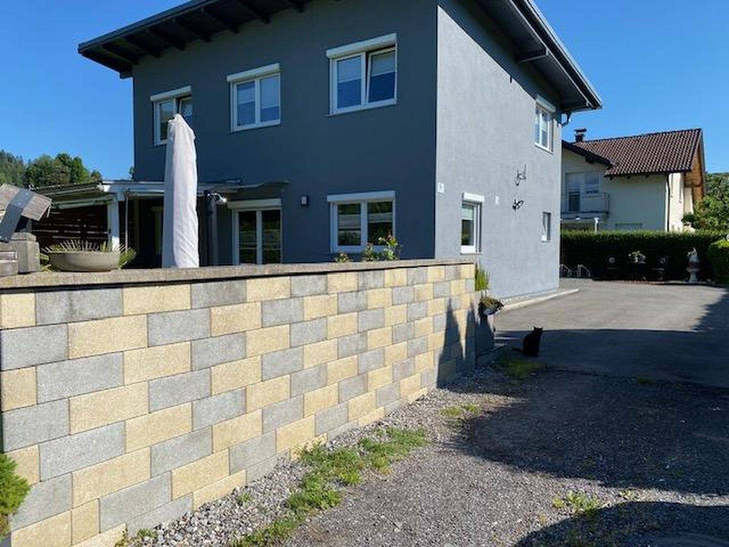 Haus von Einfahrt