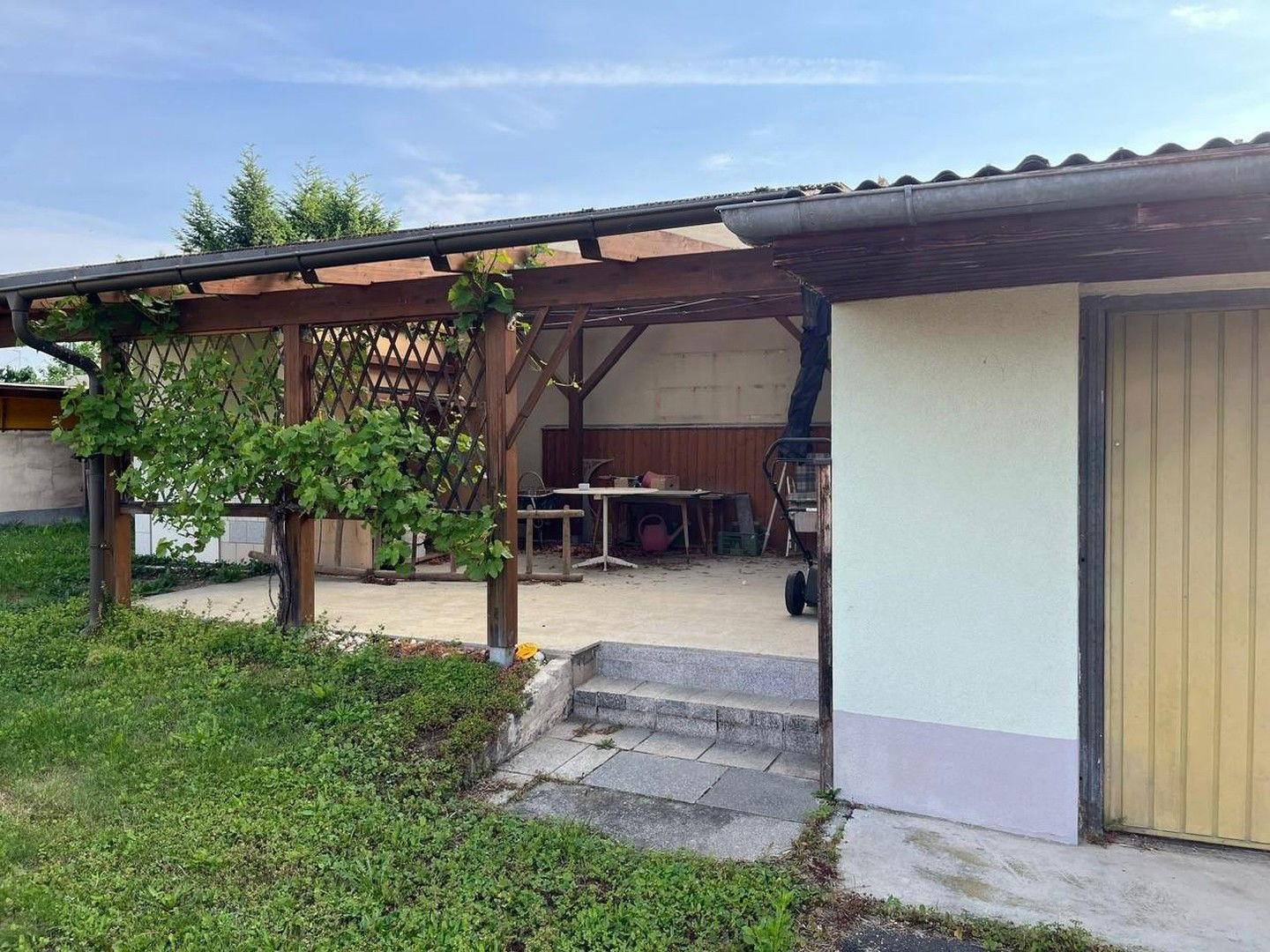 Terrasse im Hof