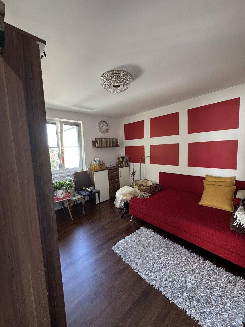 weiteres Zimmer/2.Schlafzimmer