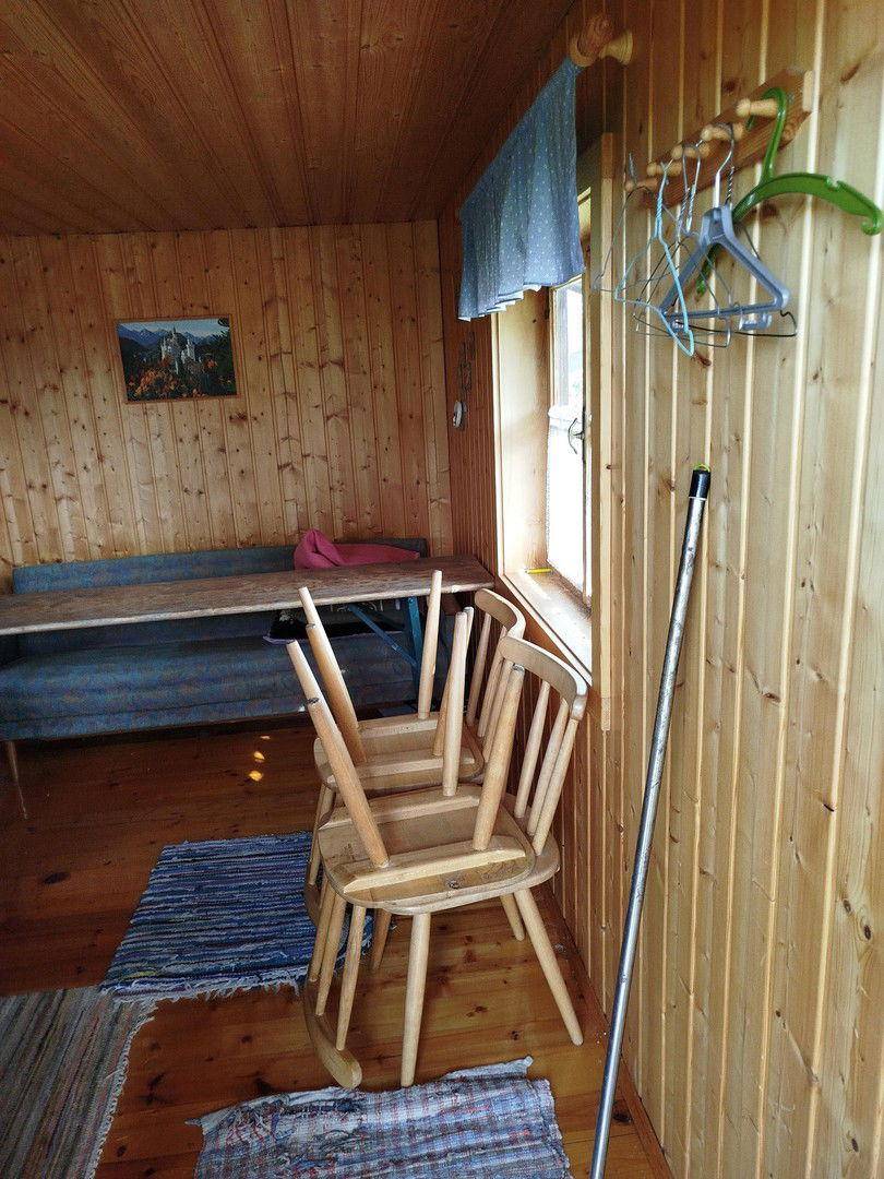 Gartenhütte innen