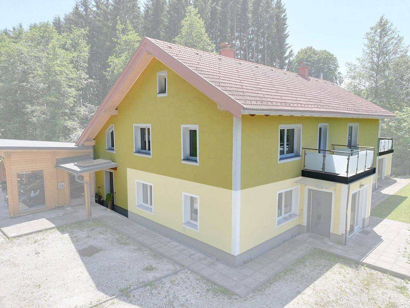 EINGANG zum OG