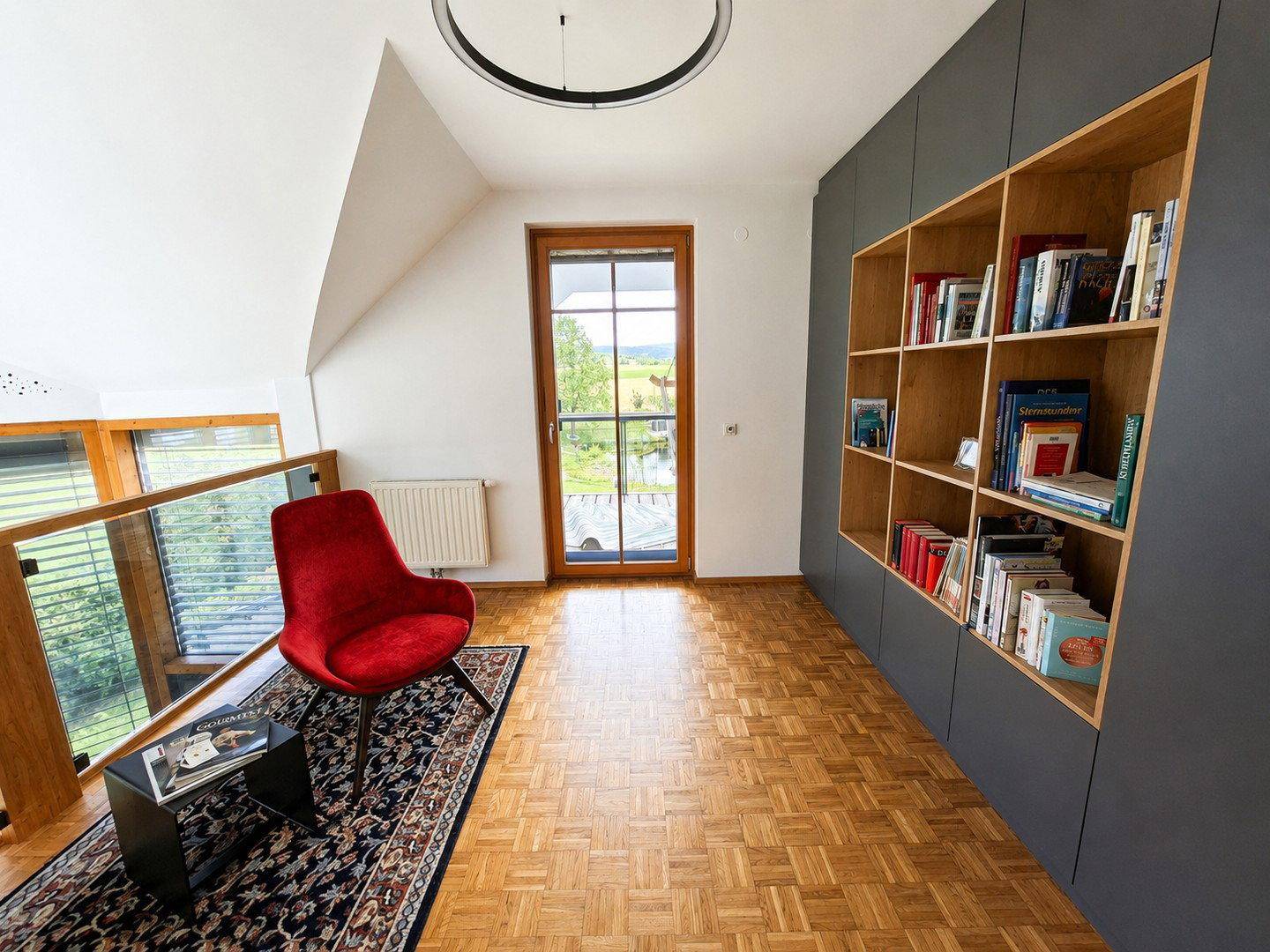Wohnen wie im privaten Resort - Exklusives Landhaus mit 150 m² Naturschwimmteich und Gartenoase - Ansicht 5