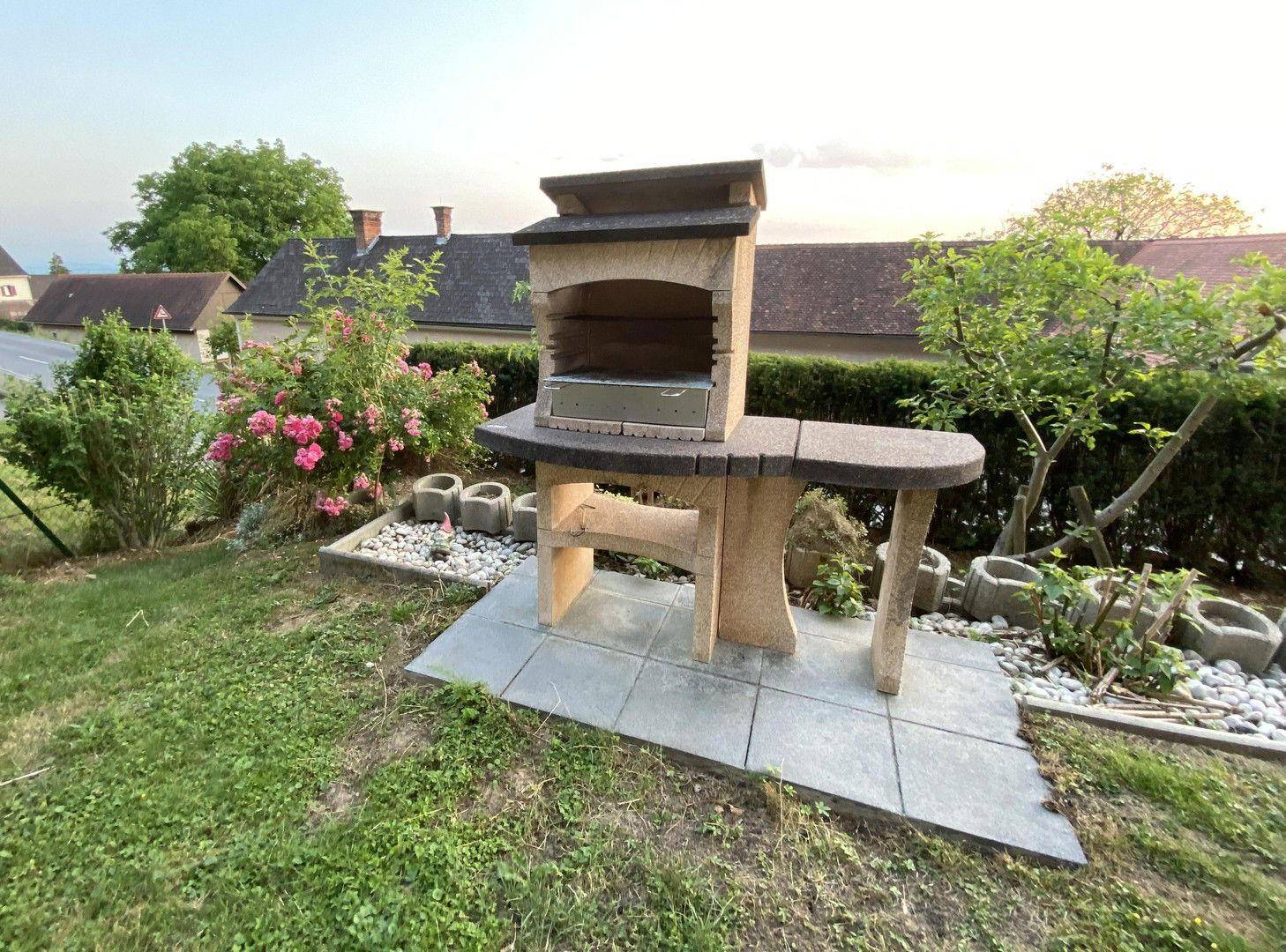 Grillbereich bei Terrasse