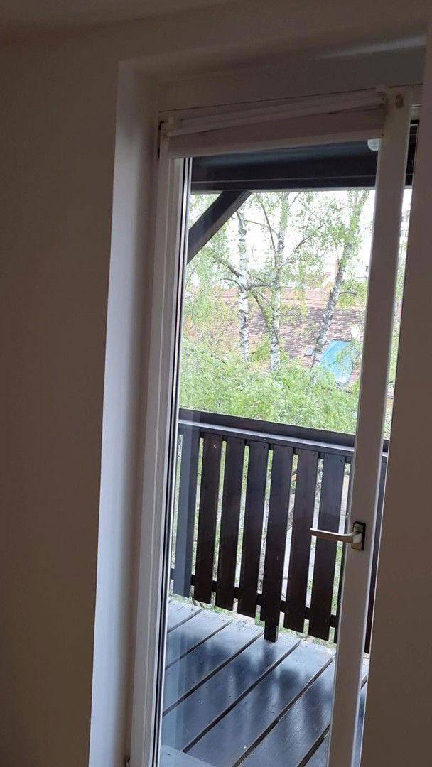 Blick vom Balkon in Innenhof