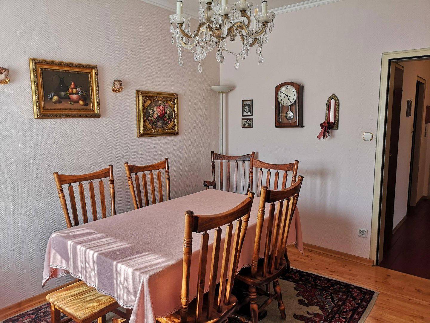 Esszimmer oder Kinderzimmer