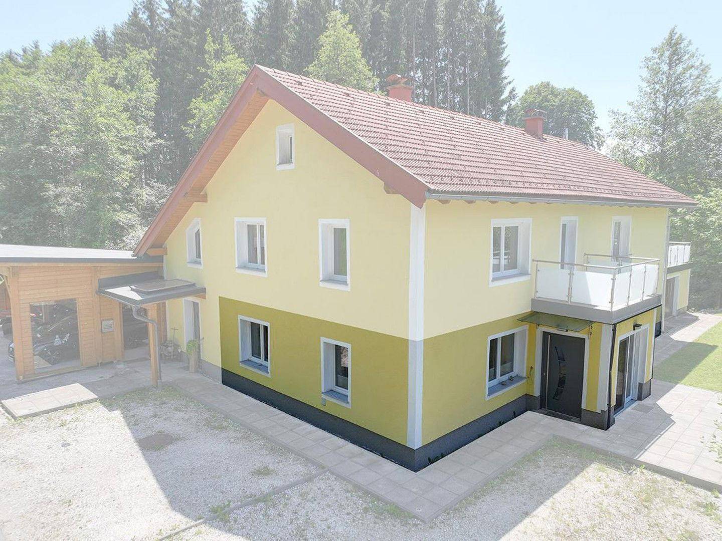 Eingang zum EG