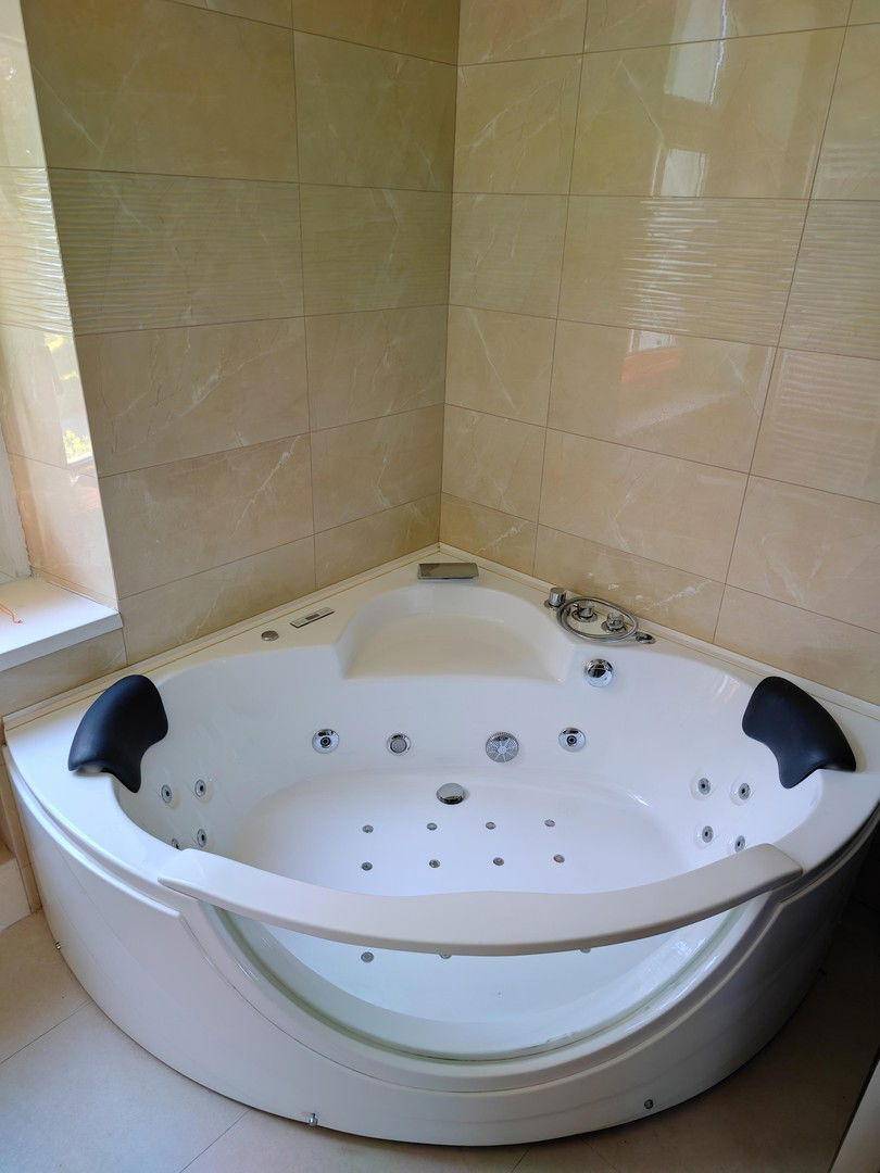 Whirlpool Badewanne