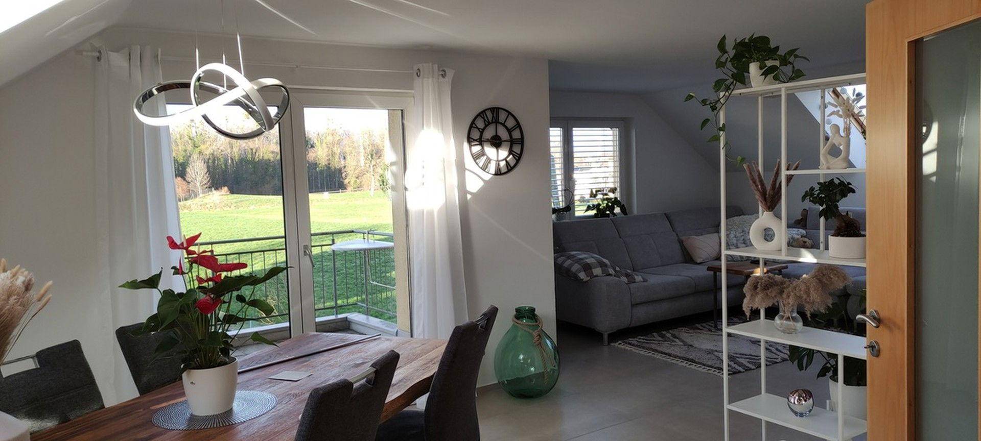 Wohn-/Esszimmer OG