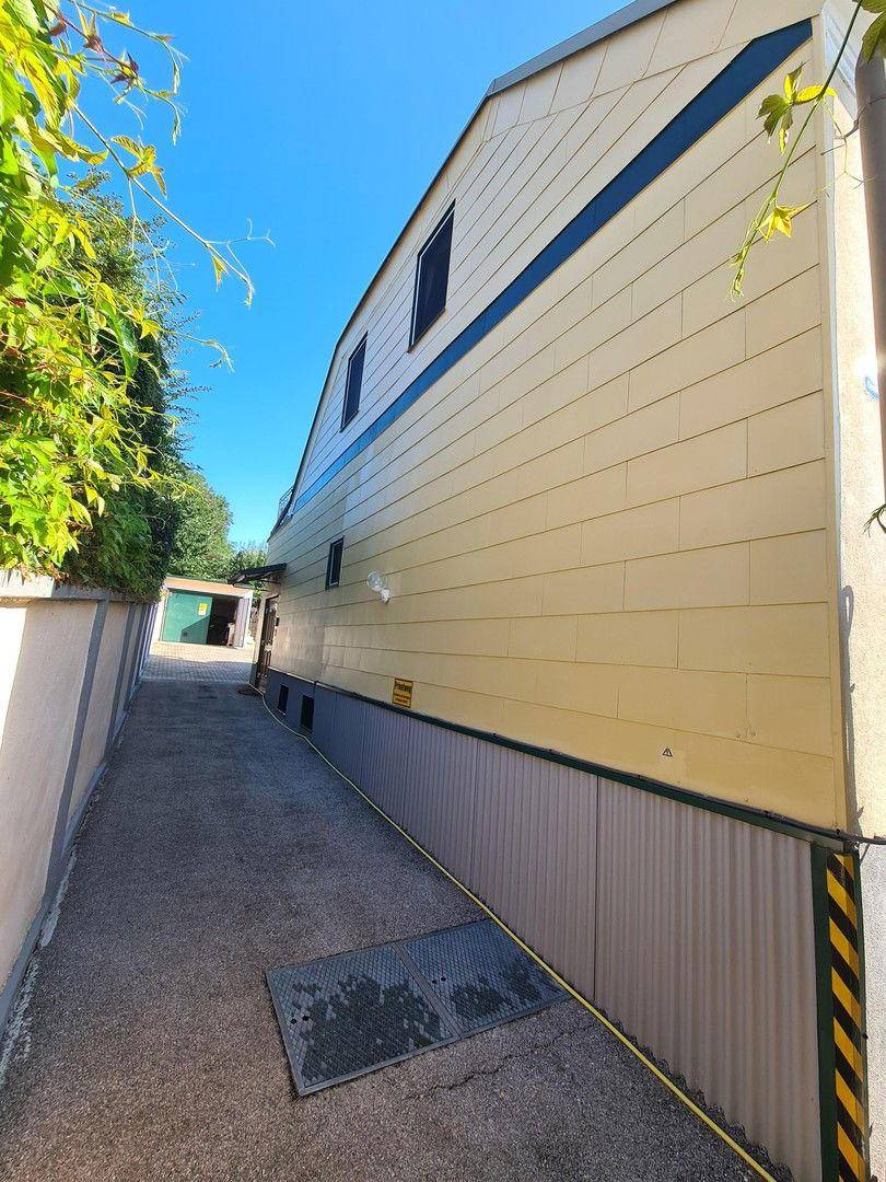 Auffahrt zur Garage