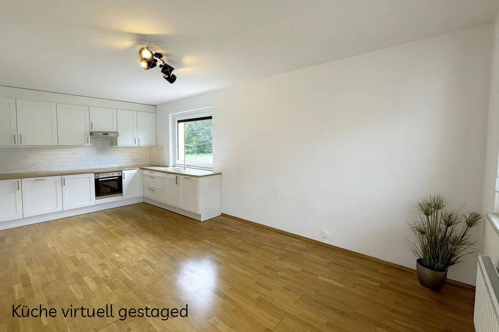 *virtuell gestaged* Küche