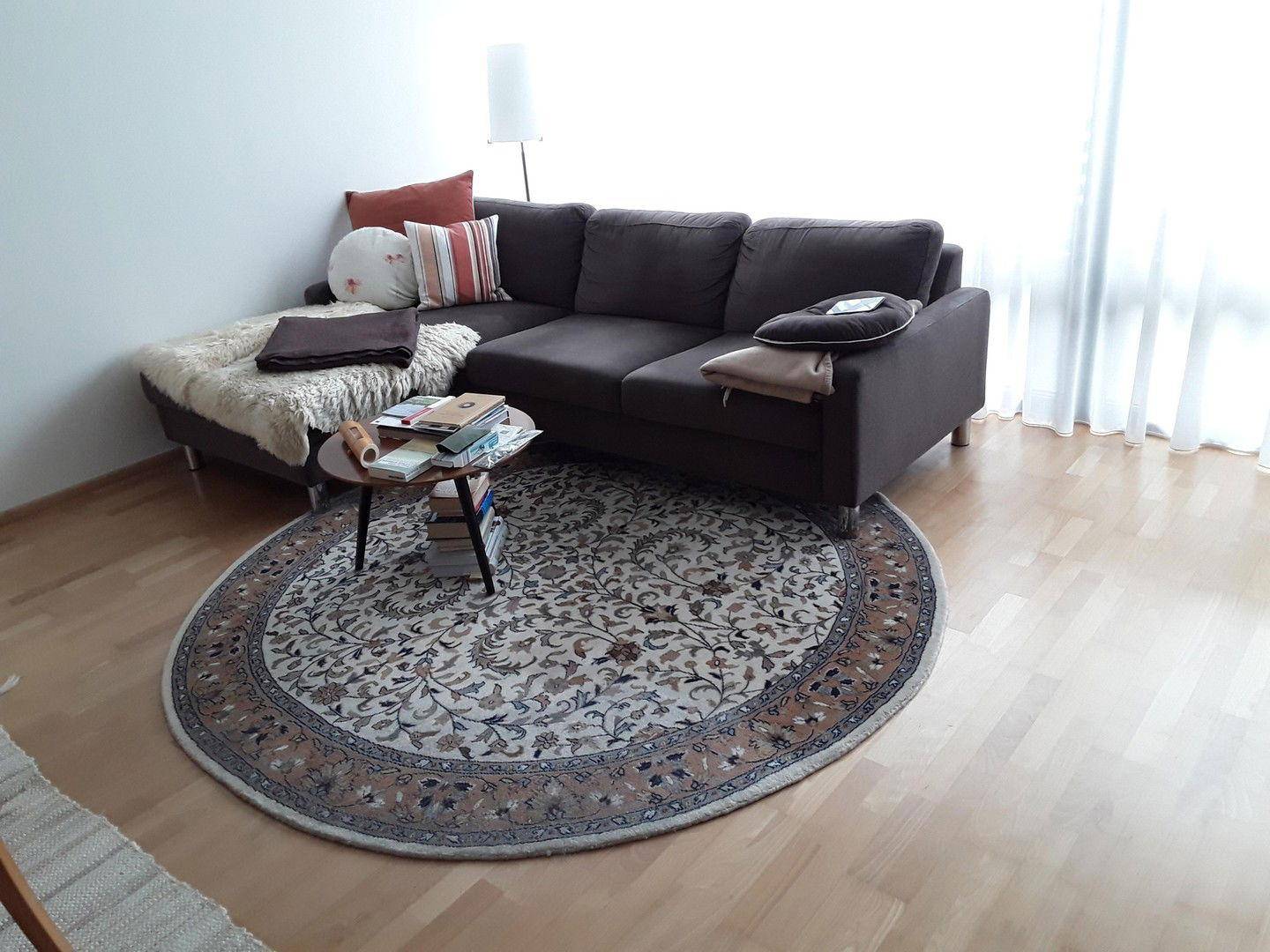 Wohnzimmer mit Couch