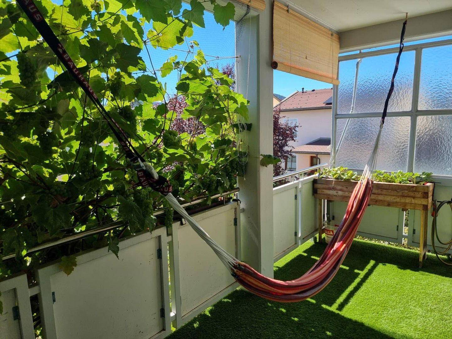 1. Stock - Loggia m. Weinlaube