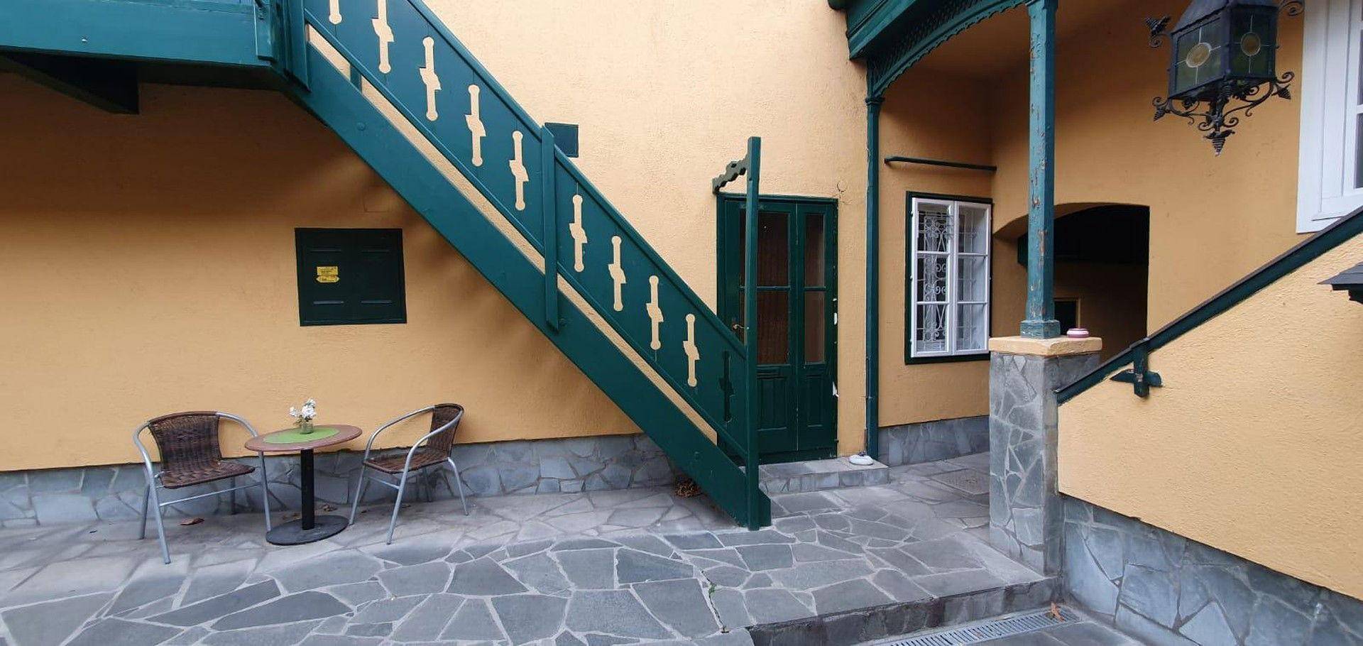 Eingang zur Wohnung vom Hof