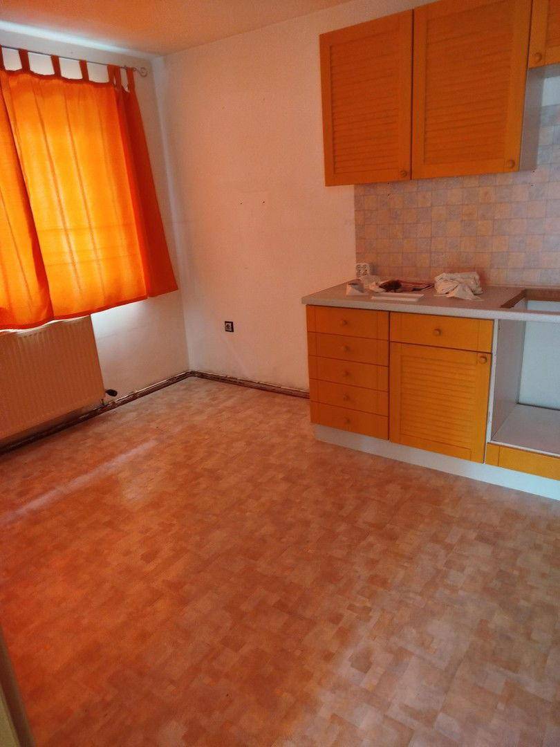 Küche + Esszimmer im OG