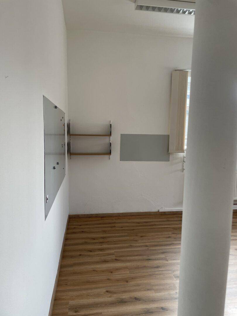 Schönes Büro in Mattighofen zu vermieten - Ansicht 2