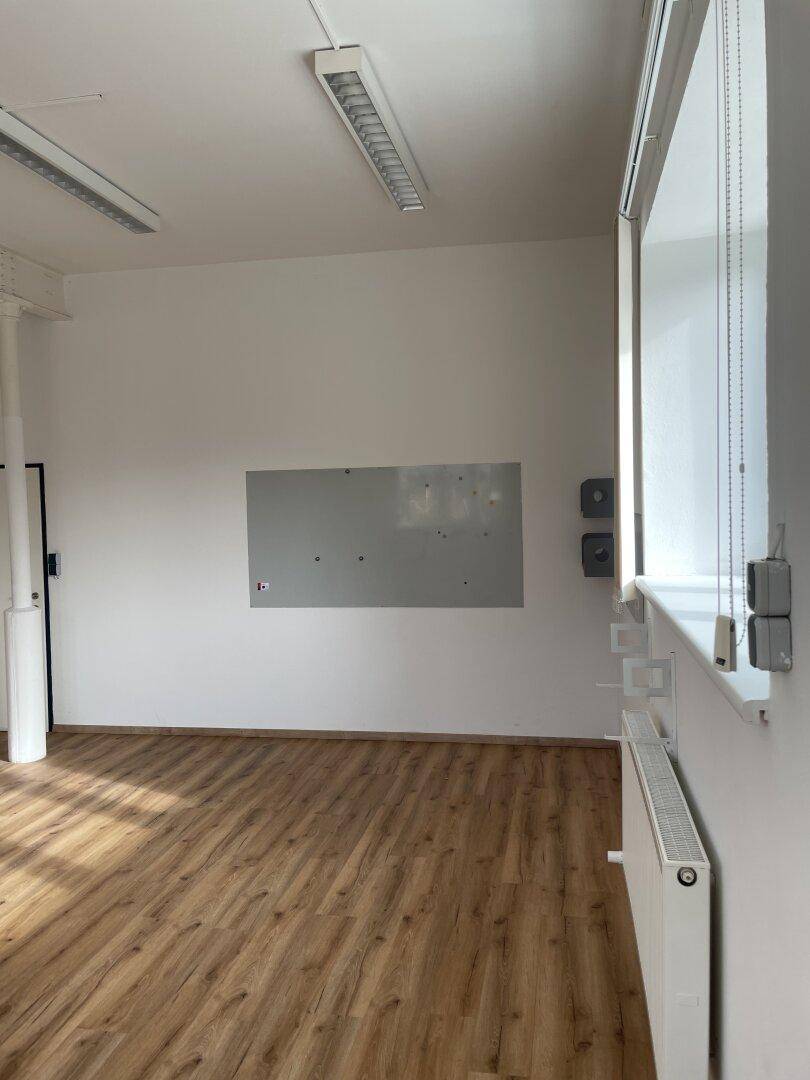 Schönes Büro in Mattighofen zu vermieten - Ansicht 5