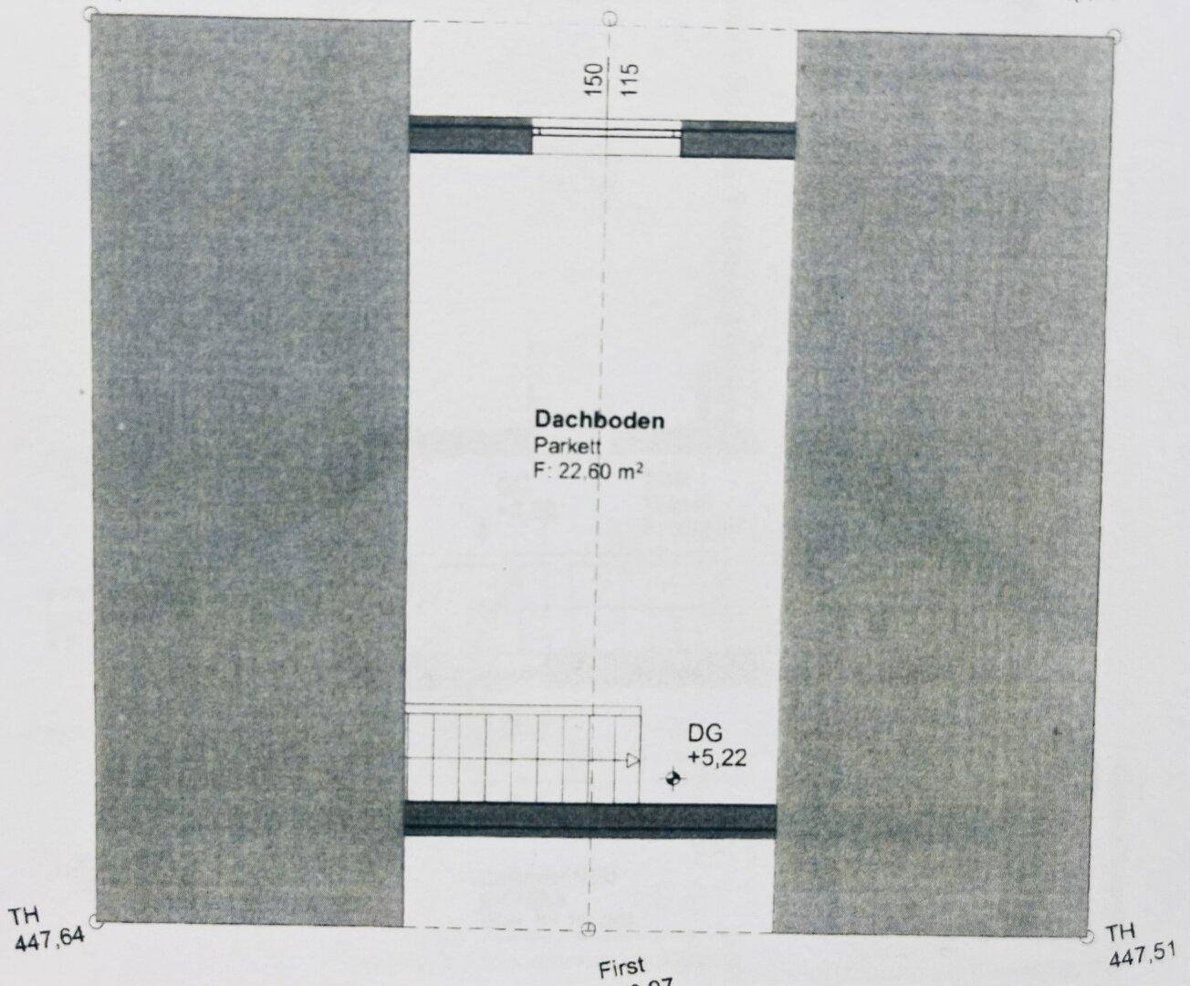 Grundriss des Dachbodens mit Parkettboden und Stauraum.