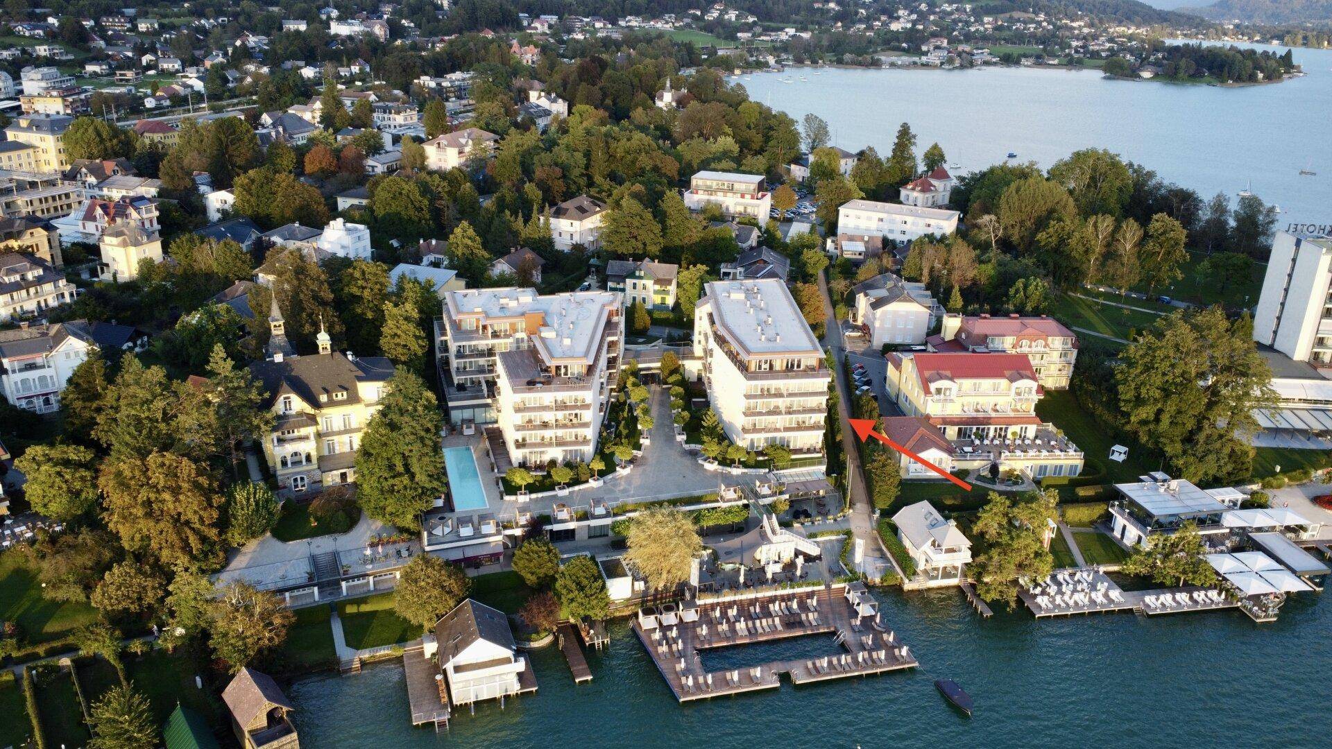 Luftbild My Lake Hotel mit Markierung