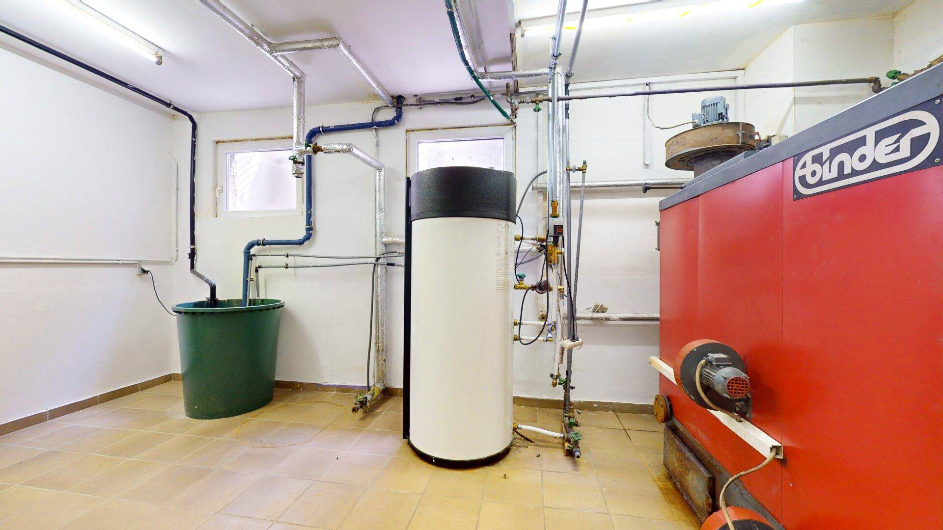 Heizung/Technik Warmwasserspeicher mit Wärmepumpe