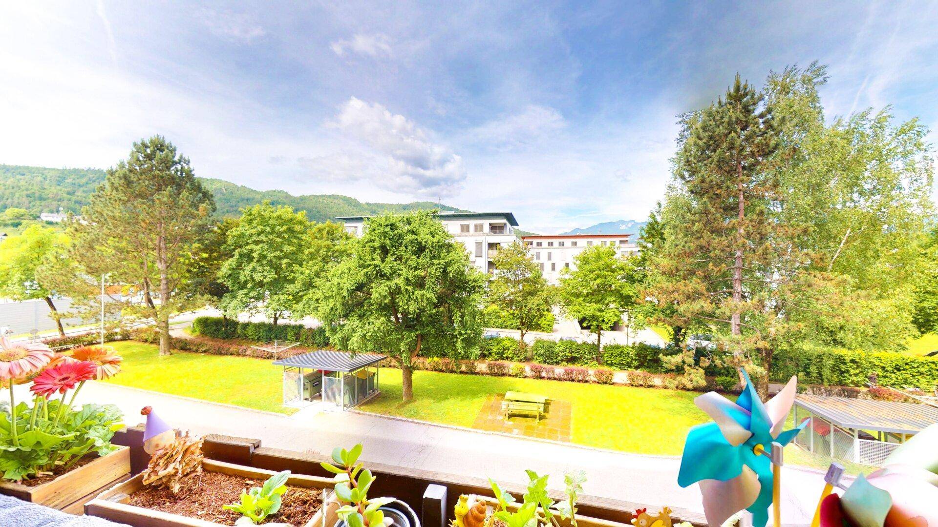 Blick vom Balkon