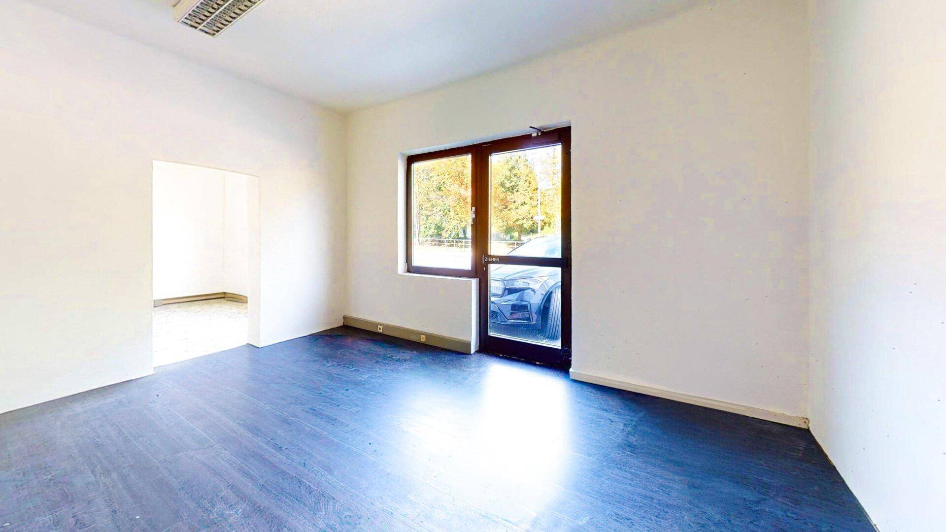 Büro 1