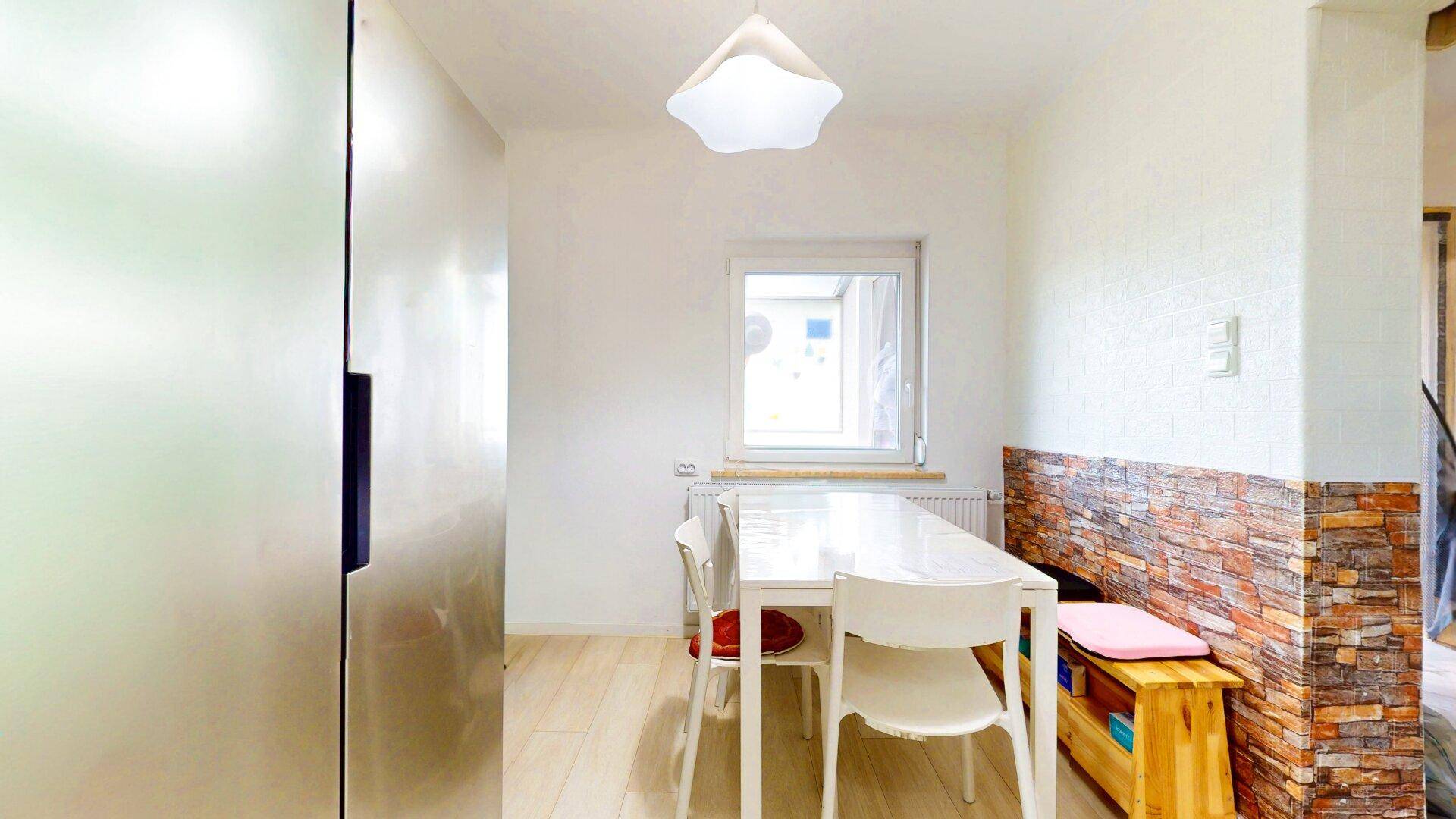 Modern saniertes Einfamilienhaus auf 1.347 m² Grundstück, Garage, Nebengebäude, Viel Platz in Klagenfurt! - Ansicht 6