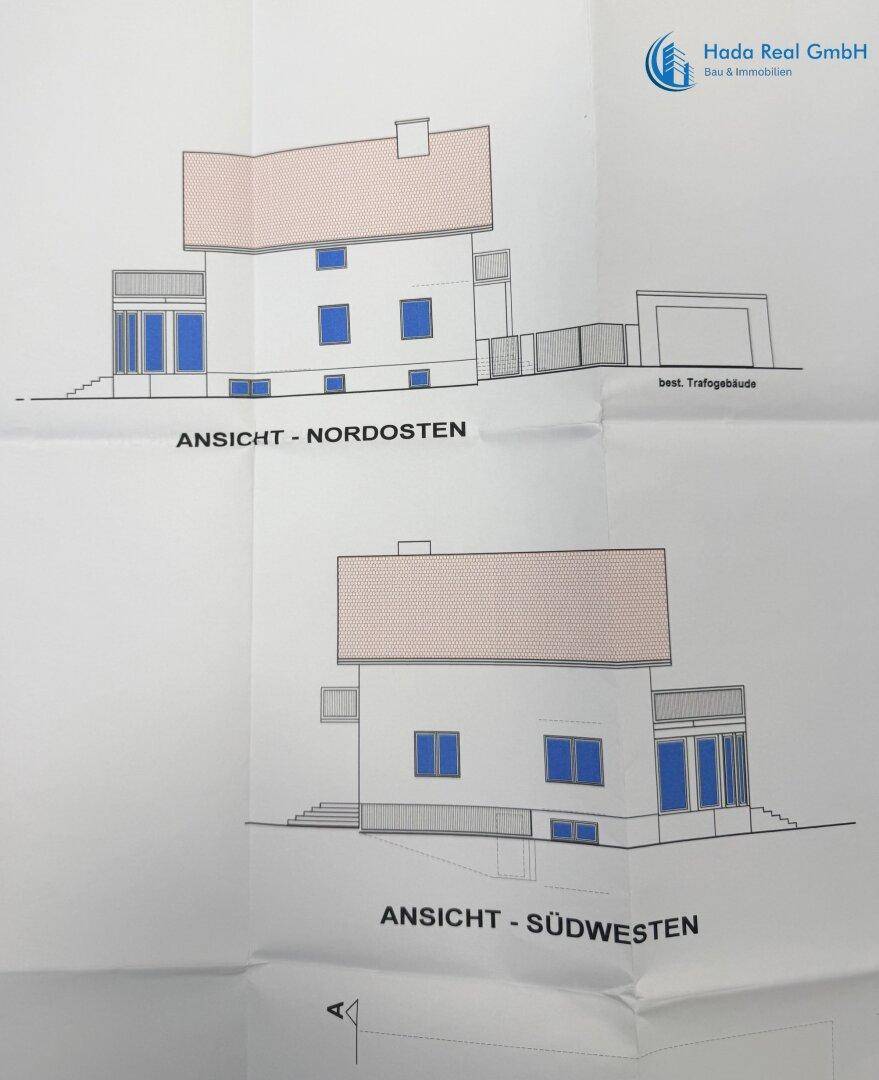 Ansichten des Gebäudes von Nordosten und Südwesten mit Dachform und Fensteranordnung.