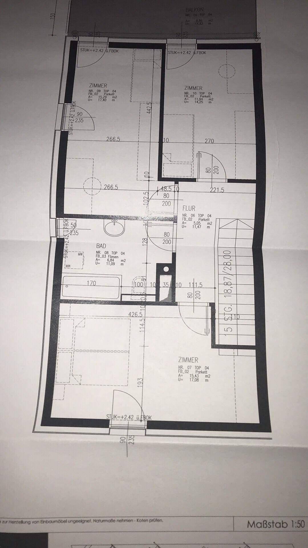 Grundrissplan des Obergeschosses mit Schlafzimmern und Badezimmer.