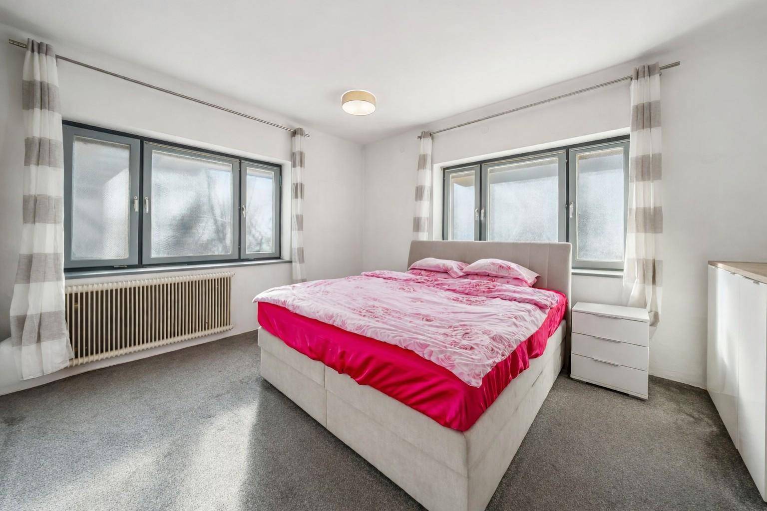 GROSSZÜGIGES EINFAMILIENHAUS MIT 215,22 M² IN FELDKIRCHEN BEI MATTIGHOFEN - Ansicht 3
