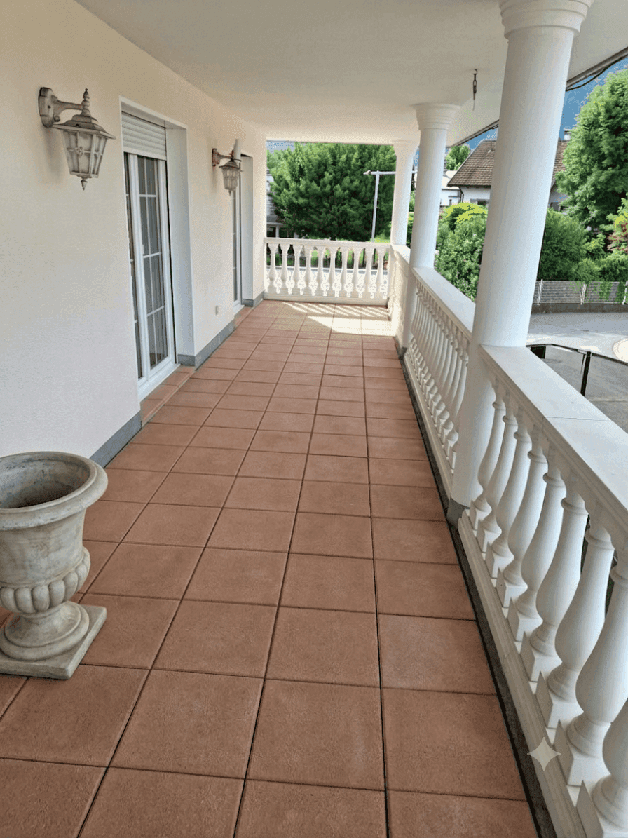 Exklusives Einfamilienhaus mit mediterranem Villencharakter, 2 Wintergärten und Doppelgarage – pohled 5