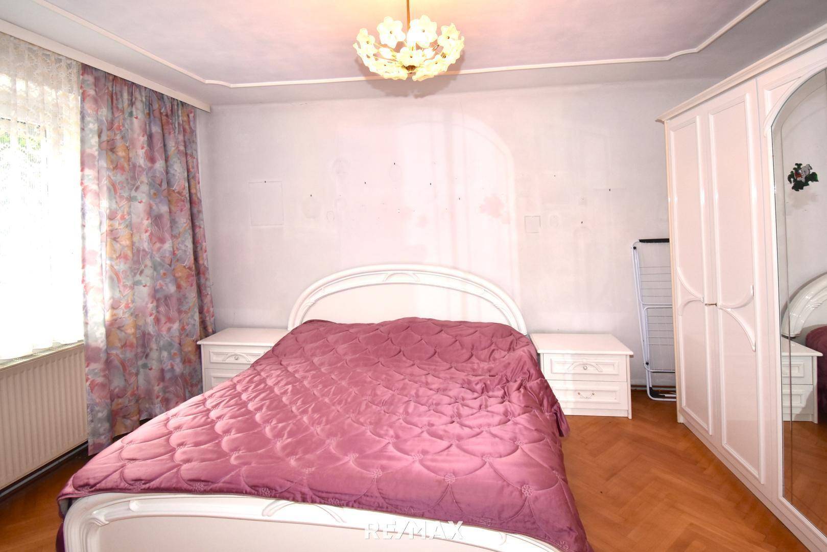Schlafzimmer im EG
