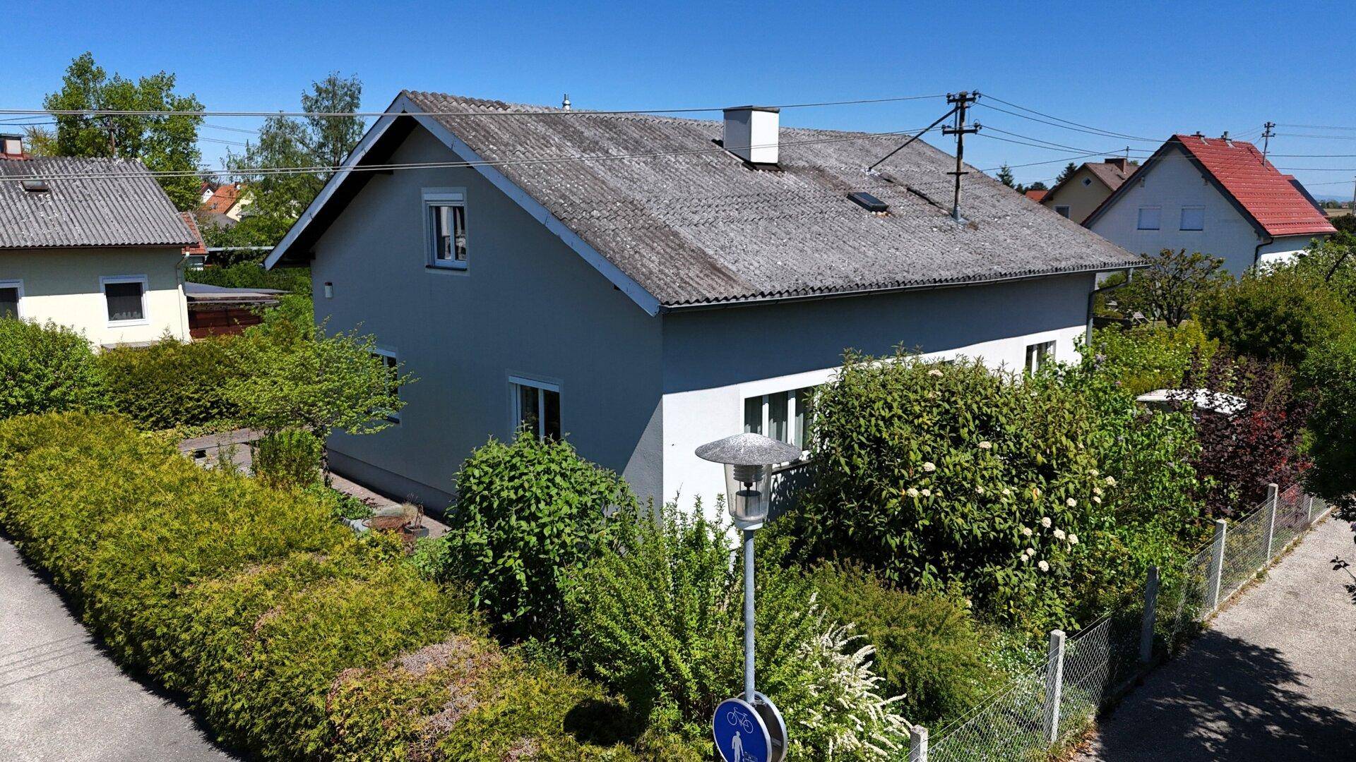 Charmantes Einfamilienhaus in ruhiger Sackgassenlage - TOP gepflegt - Ansicht 3