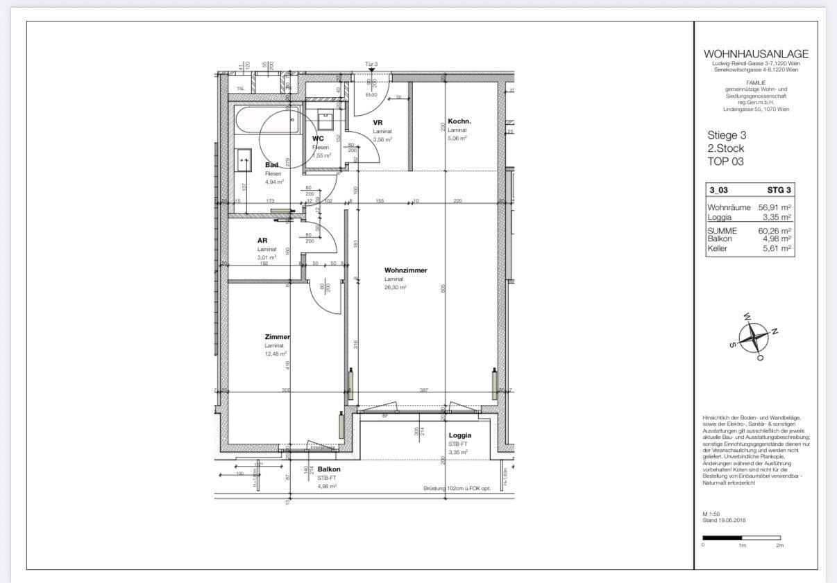 Grundriss einer Wohnung mit klar gekennzeichneten Räumen, Balkon und Loggia.