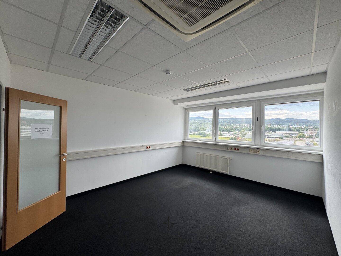 Büro 210 m² im 4. OG | beste Lage, helle Räume &amp; Parkplätze | Nähe A2 - Ansicht 3