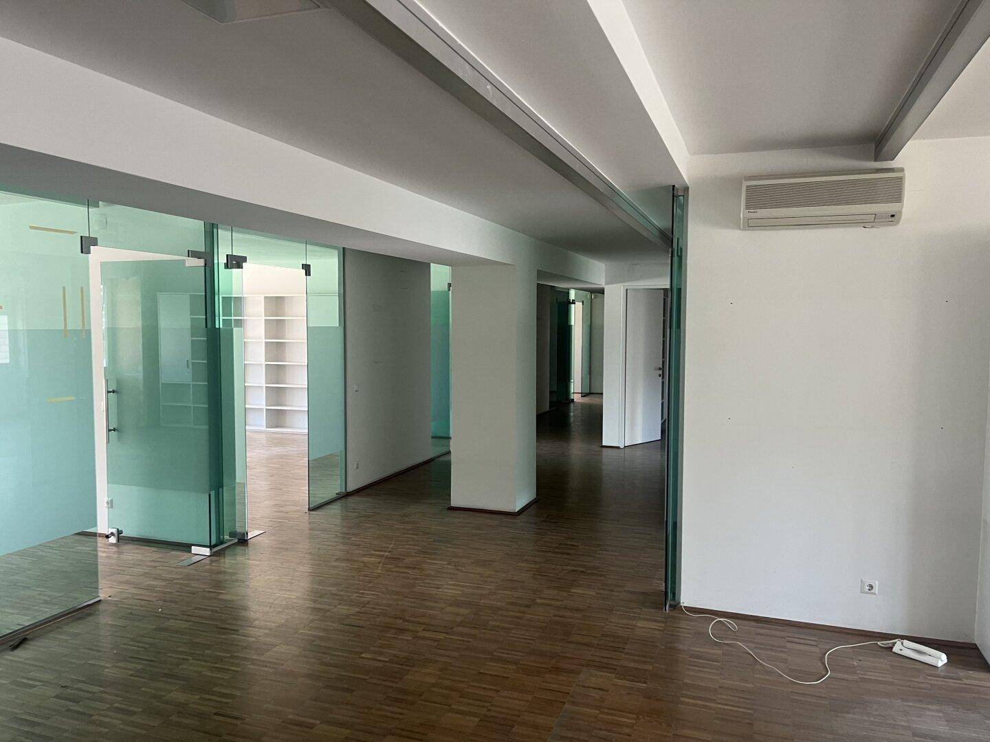 leerstehendes Büro mit TOP Anbindung an U1 &amp; Hauptbahnhof - Widok 5
