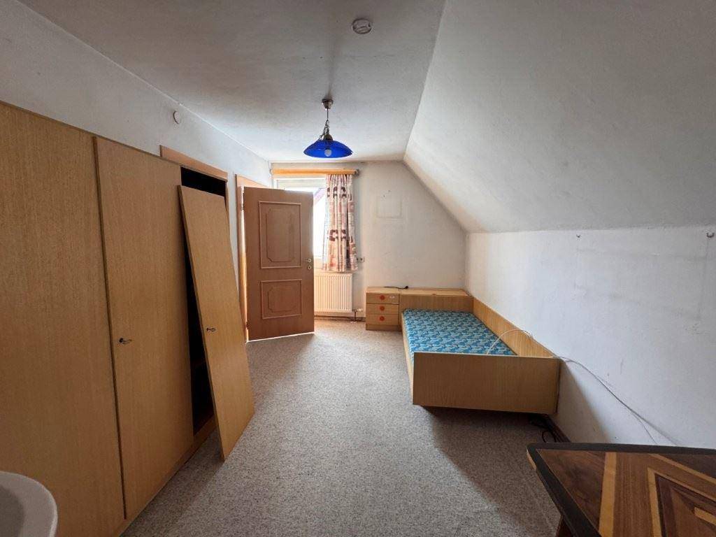 Durchgangszimmer OG