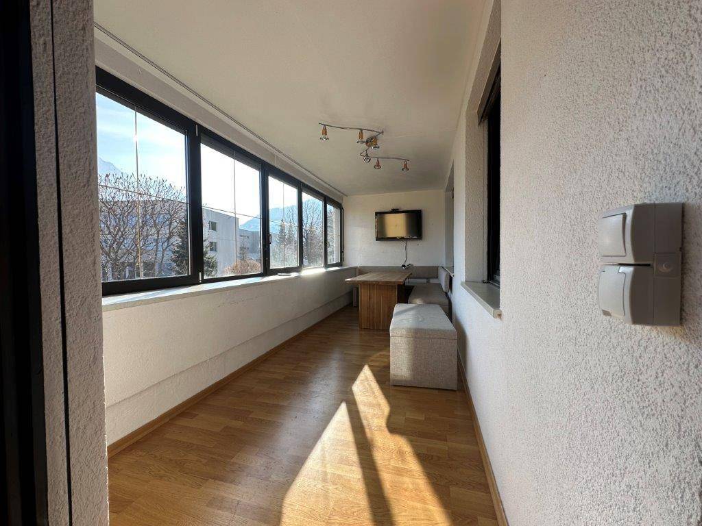 Verglaster Balkon