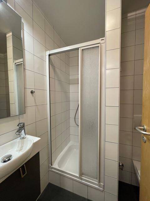 Badezimmer unteres Geschoss