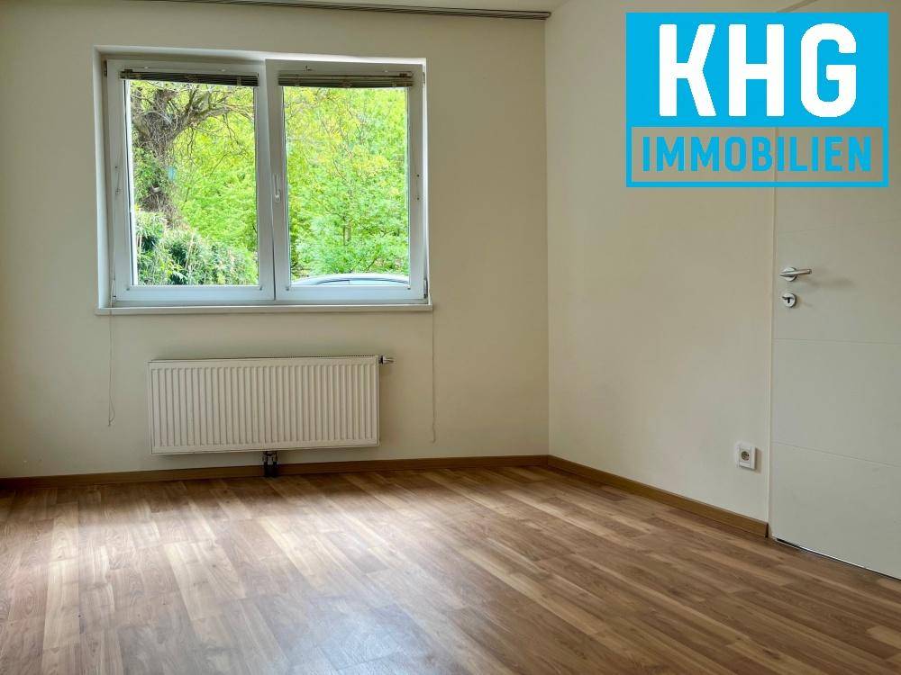 Schlafzimmer 1 top2
