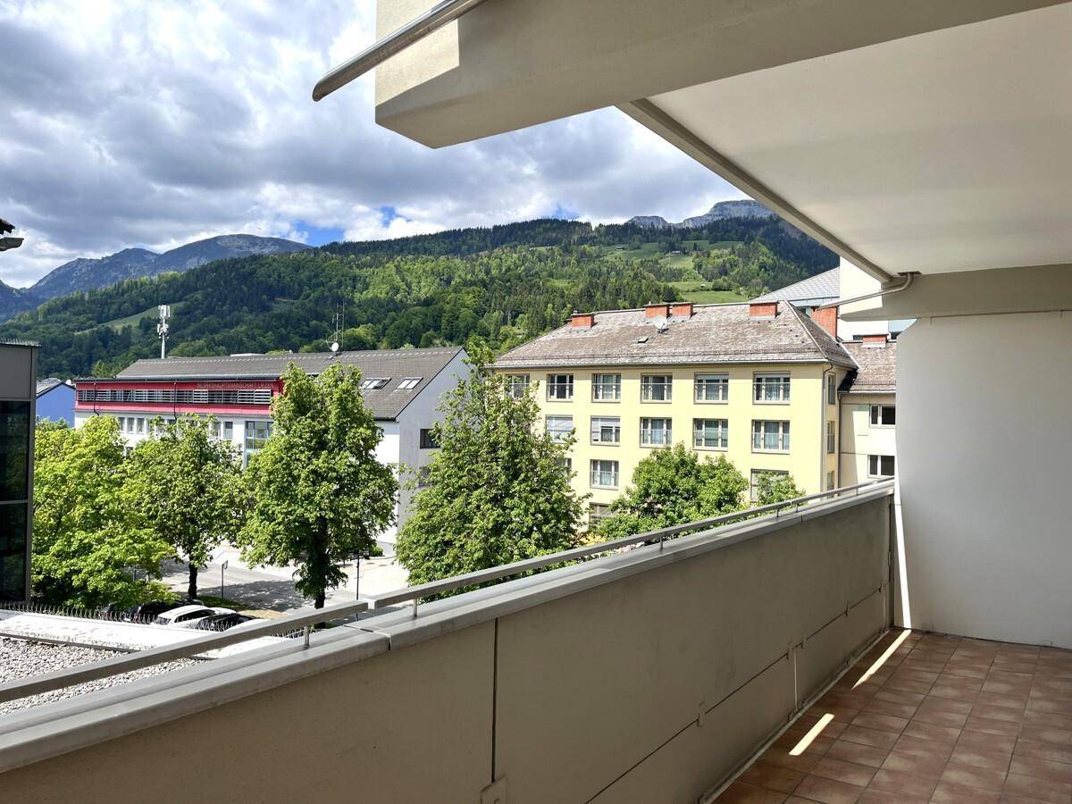 Preisreduziert! Sonnige Eigentumswohnung direkt am Hauptplatz!Highlight - 2 Balkone! - Ansicht 2